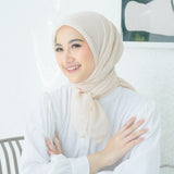 Seza Square (Hijab Paris Premium) Cream