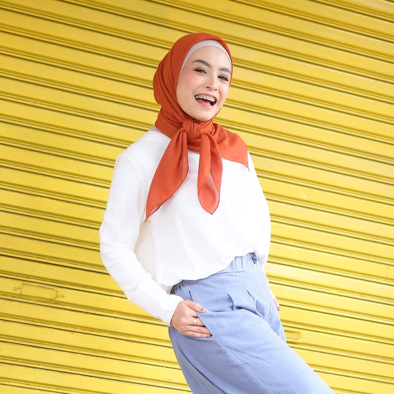 Mima Square (Hijab Segiempat Segi empat Bahan Katun)