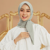 Embroidery Signature Square ( Hijab Segiempat Voal Lozy x Hamidah )