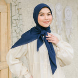 Haraa Voal Lasercut (Hijab Segiempat Lasercut)