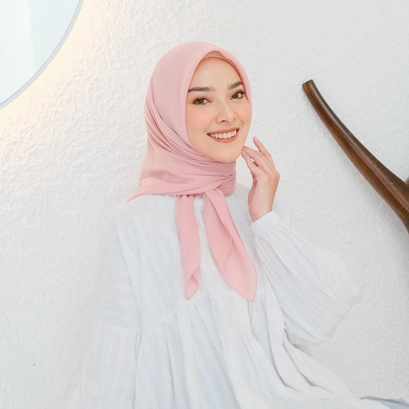 Mima Square (Hijab Segiempat Segi empat Bahan Katun)