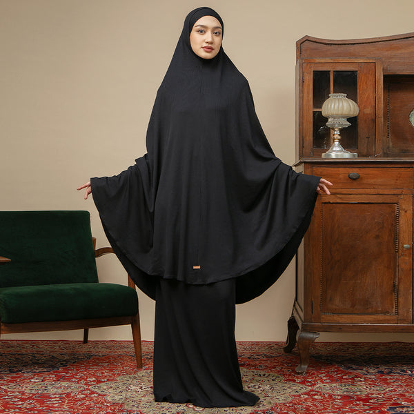 Nanda Prayer Set Black