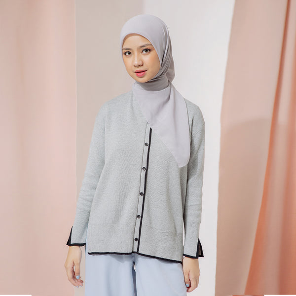 Zahira Knitwear in Dark Grey (Lozy x Nashwa)