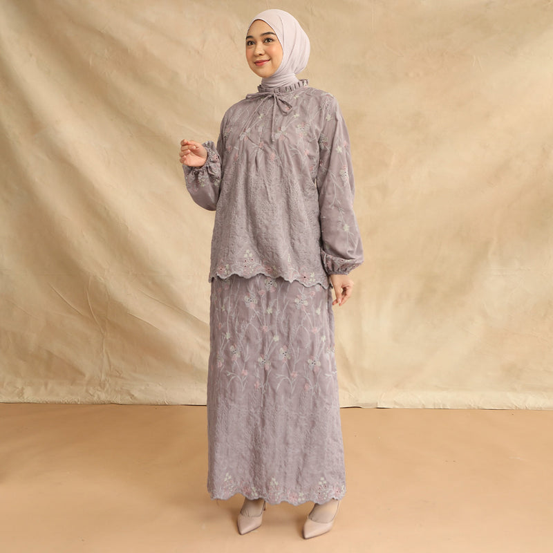 Floure Embroidery Set Lavender Gray L-XL Series 9