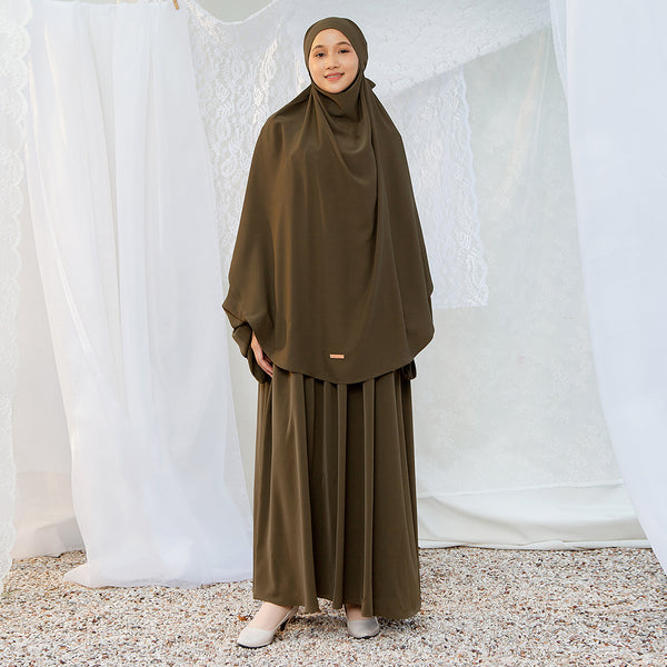 Mida Abaya Khimar Set in Deep Army (Lozy x Hamidah)