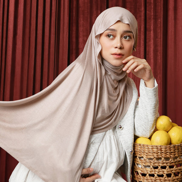 Pre Order Arabian Shawl Lozy x Lesti Nude Cream