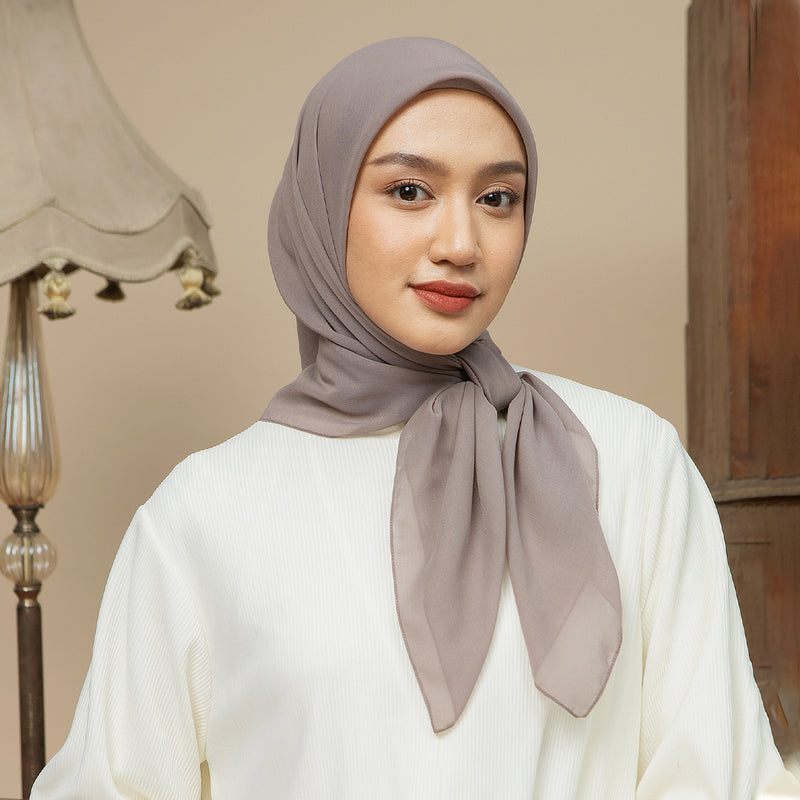 Nala Voal Square Grey Cream