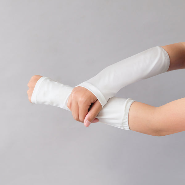 Short Handsock Seamless Jersey Broken White (Handsock Lengan Pendek Jersey Cooltech)