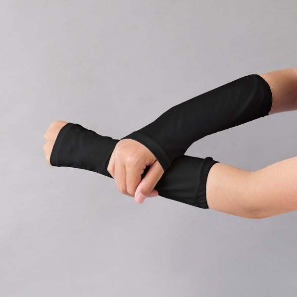 Short Handsock Seamless Jersey Black (Handsock Lengan Pendek Jersey Cooltech)