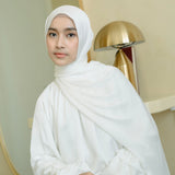 Rayya Silk Eyelash Broken White