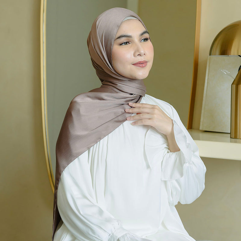 Rayya Silk Eyelash Brown Muffin