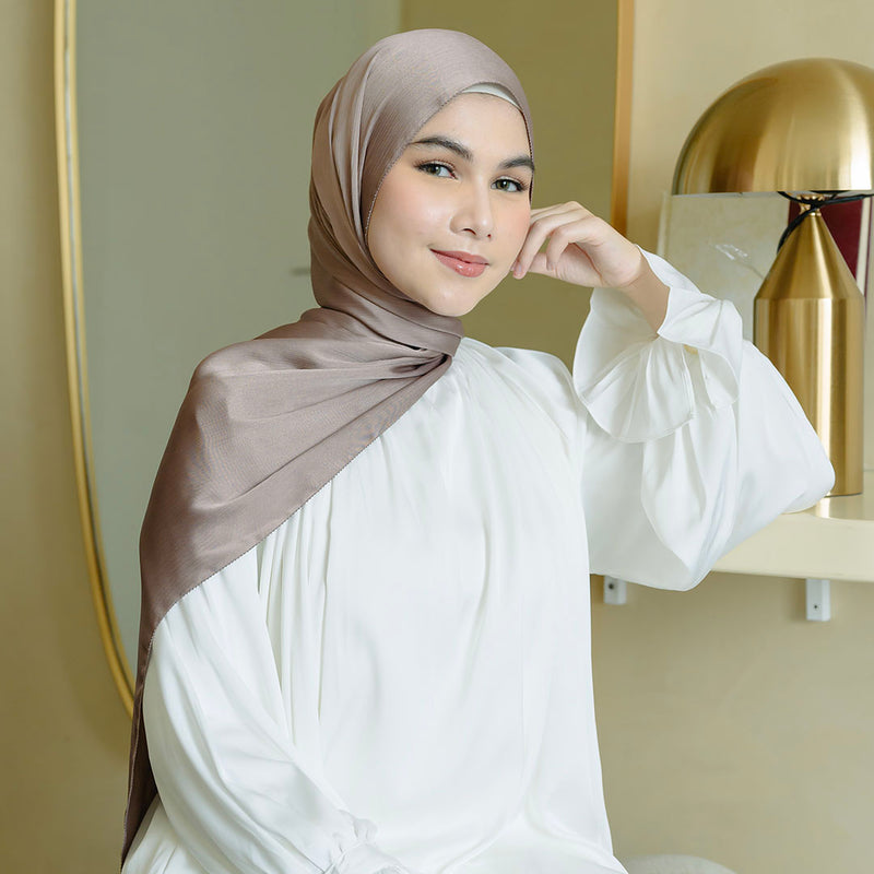 Rayya Silk Eyelash Brown Muffin