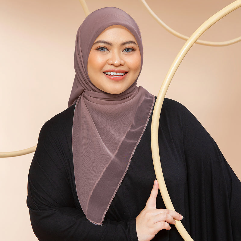 Paris Embroidery Signature Square Dusty Purple (Lozy X Hamidah)