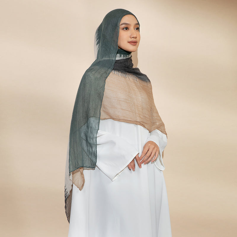 Oubre Shawl Viscose Crincle Gradasi Forest