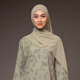 Dyna Classic Shawl Matcha New