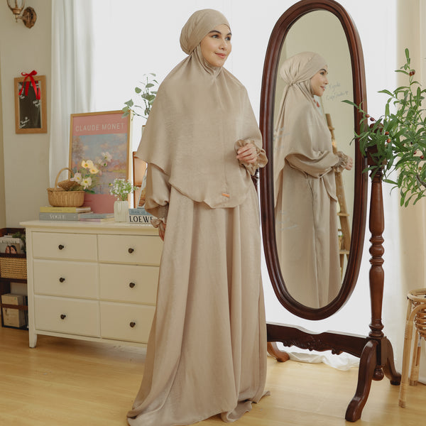 Hanida Abaya Set Sand