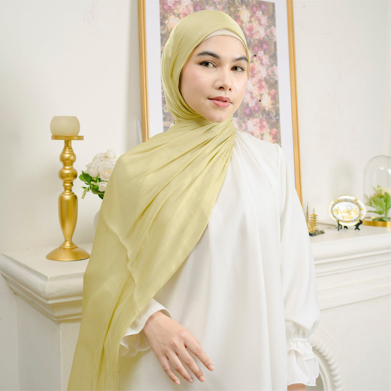 Yora Silk Shawl Lime