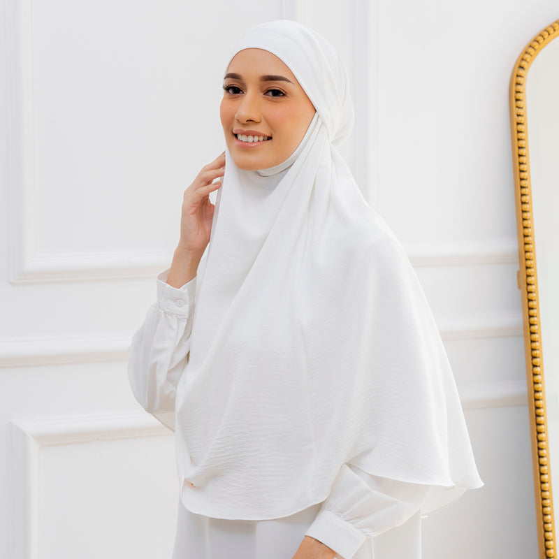 Halima French Khimar Broken White