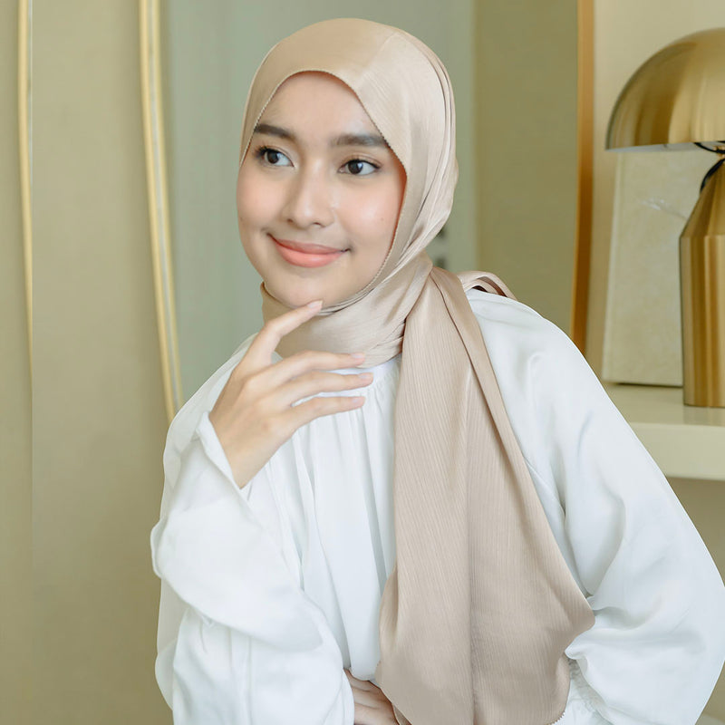 Rayya Silk Eyelash Mocca