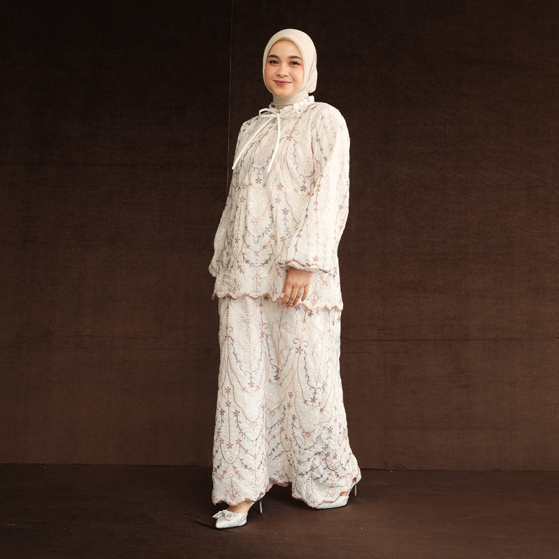 Floure Embroidery Set Pearly Blush S-M Series 7