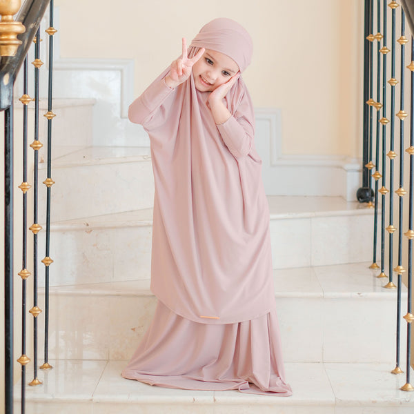 Shameera Prayer Set Kids in Blush Pink 3-4 Tahun (Lozy x Hamidah)