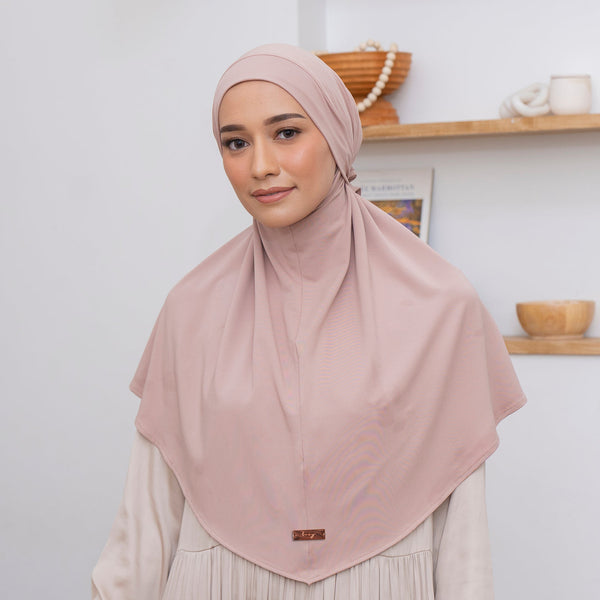 Wafa Instan (French Khimar) Soft Beige