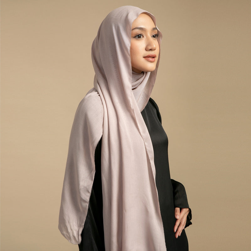 Viscose Eyelash Shawl Malt Choco