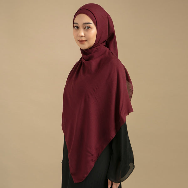 Viscose Eyelash Shawl Burgundy