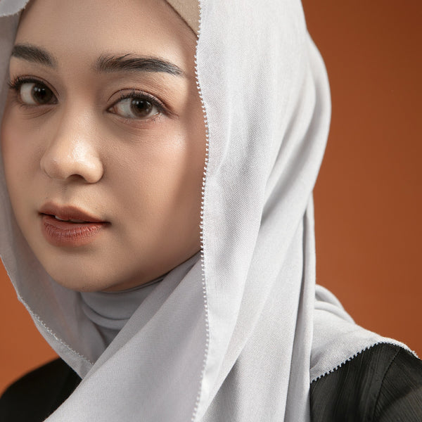 Viscose Eyelash Shawl Light Grey