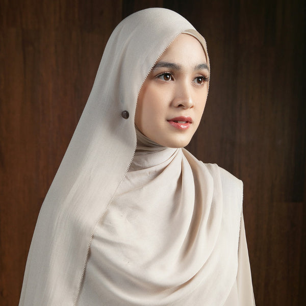 Viscose Eyelash Shawl Ivory