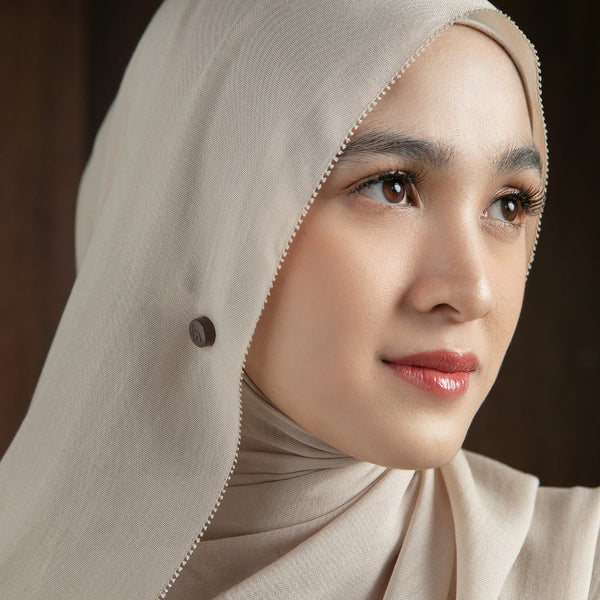 Viscose Eyelash Shawl Ivory