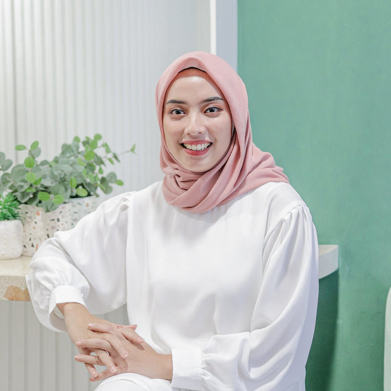 Mima Square (Hijab Segiempat Segi empat Bahan Katun)