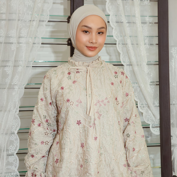 Floure Embroidery Set Almond Matcha S-M Series 1