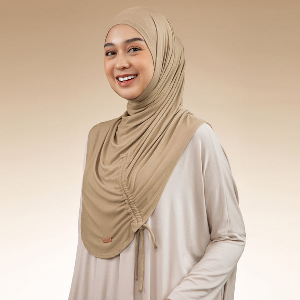 Liora Instan (Hijab Instan Serut Sport Rayon) Beige