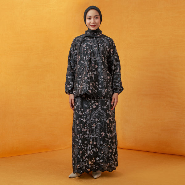 Floure Embroidery Set Noir Balck L-XL Series 5