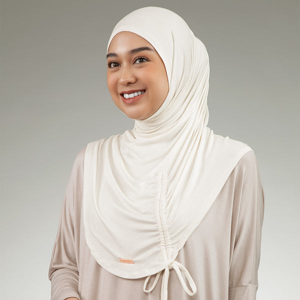 Liora Instan (Hijab Instan Serut Sport Rayon) Broken White