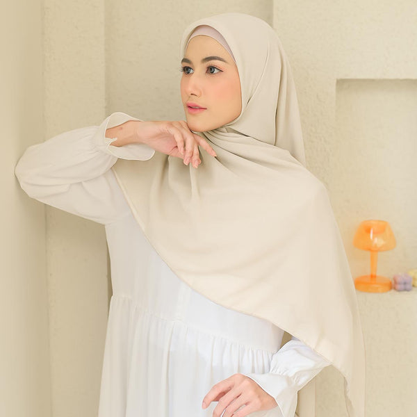 Mima Square Syari (Hijab Segiempat Syari) Cream Almond