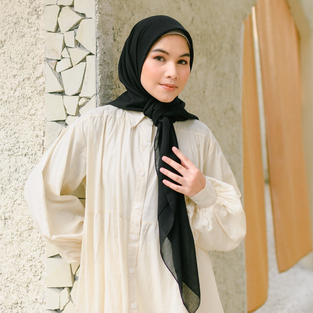 Mima Square ( Hijab Segiempat Katun )