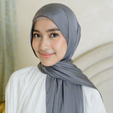 Shadeera Silk Shawl in Charcoal Grey (Lozy x Shadira)