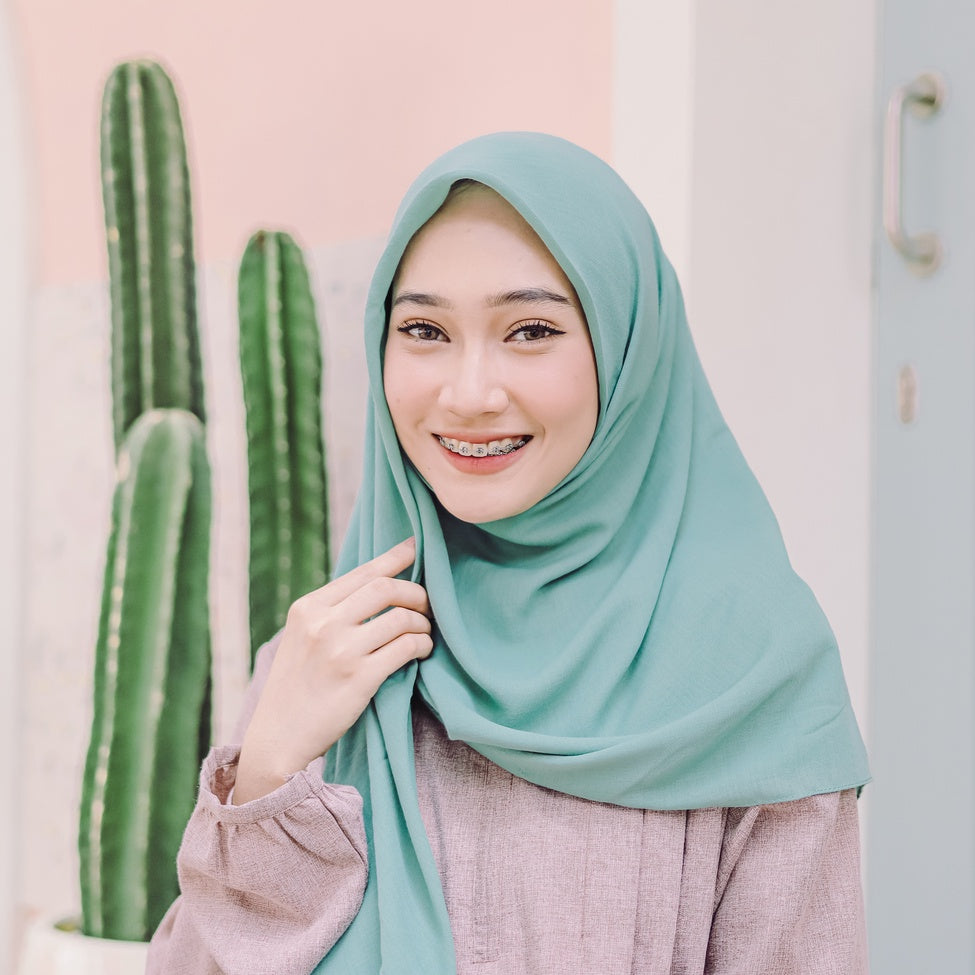 Mima Square ( Hijab Segiempat Katun )