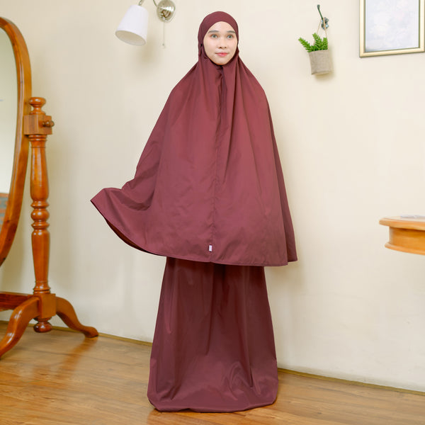 Madda Prayer Dark Pink Plum New