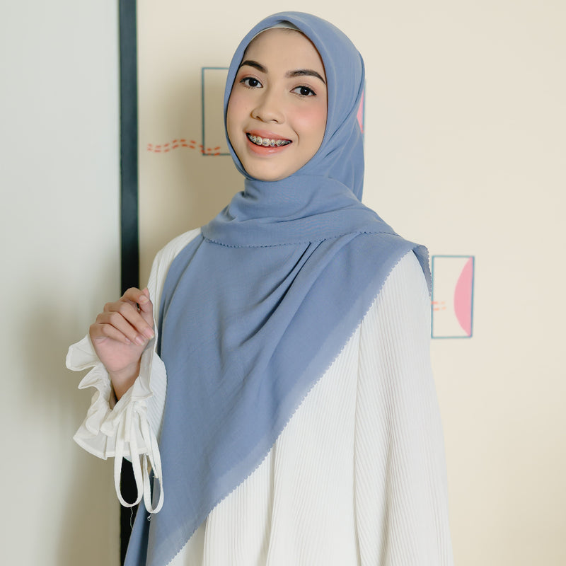 Mima Syari Lasercut (Hijab Segiempat Syari Lasercut)