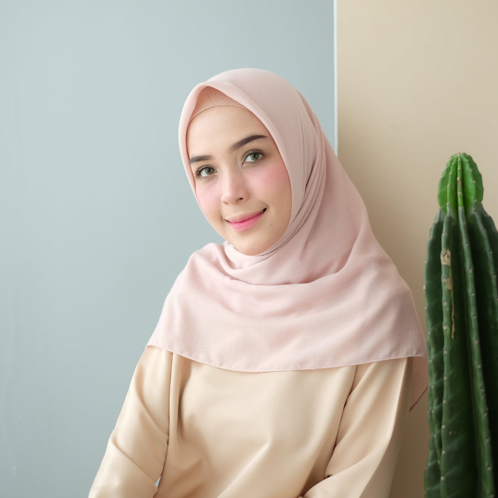 Mima Square ( Hijab Segiempat Katun )