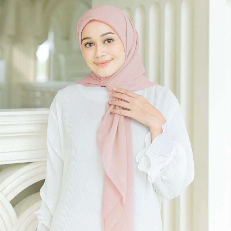 Ovel Square (Hijab Segiempat Oval Lozy x Hamidah)