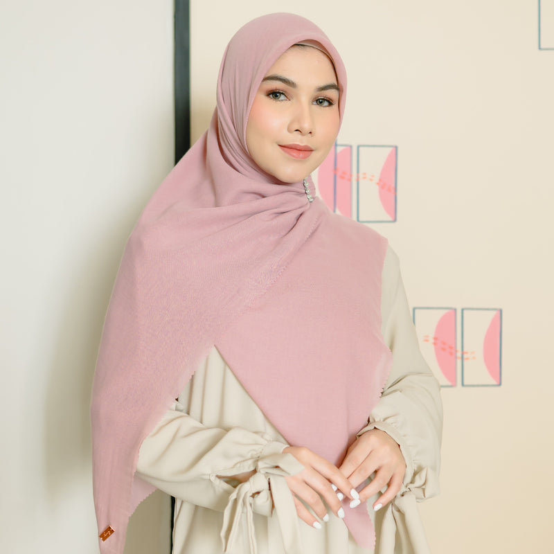 Mima Syari Lasercut (Hijab Segiempat Syari Lasercut)