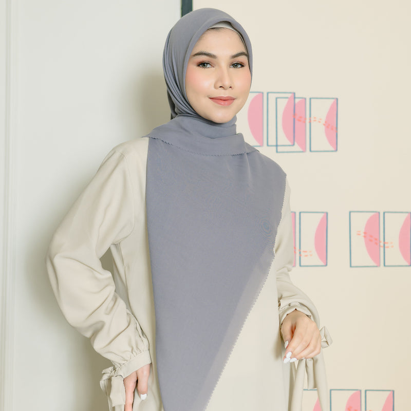 Mima Syari Lasercut (Hijab Segiempat Syari Lasercut)