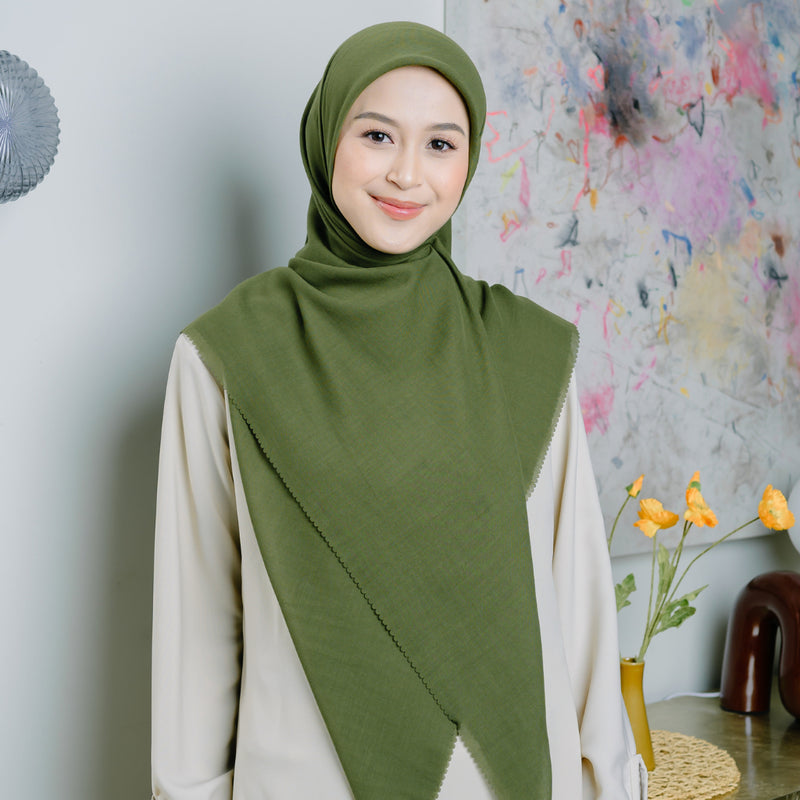 Mima Syari Lasercut (Hijab Segiempat Syari Lasercut)