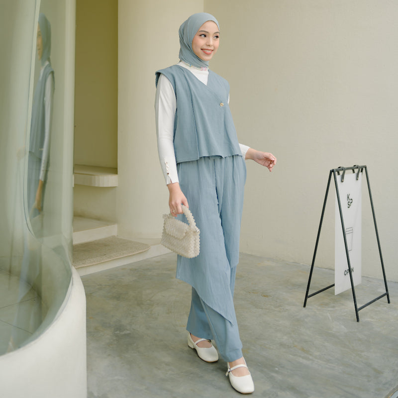 Nami Set (One Set Vest Rompi Linen)