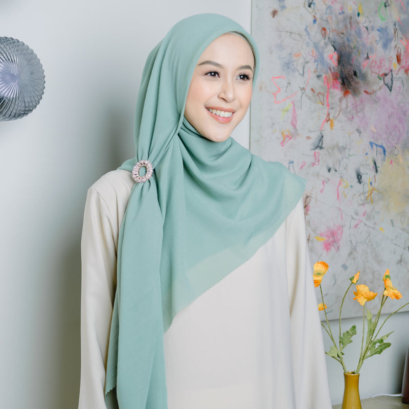 Mima Syari Lasercut (Hijab Segiempat Syari Lasercut)