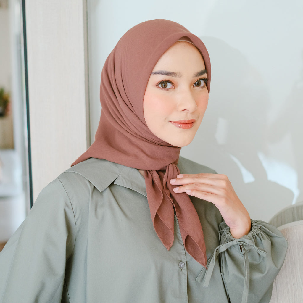 Mima Square ( Hijab Segiempat Katun )